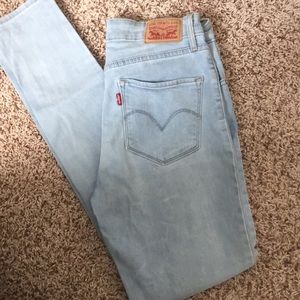 Levi’s 721 High Rise Skinny Jeans